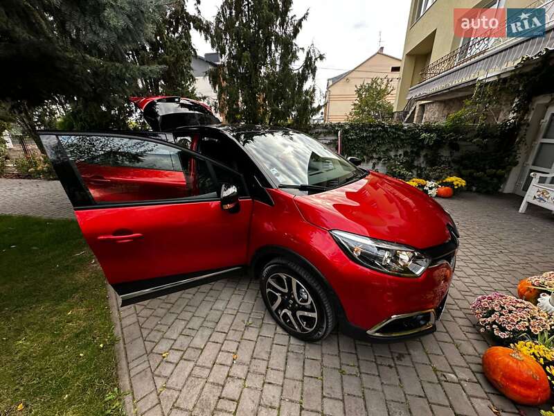 Внедорожник / Кроссовер Renault Captur 2016 в Львове