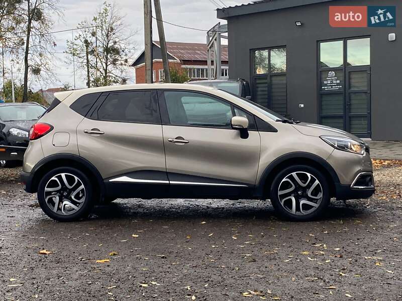 Внедорожник / Кроссовер Renault Captur 2014 в Ивано-Франковске