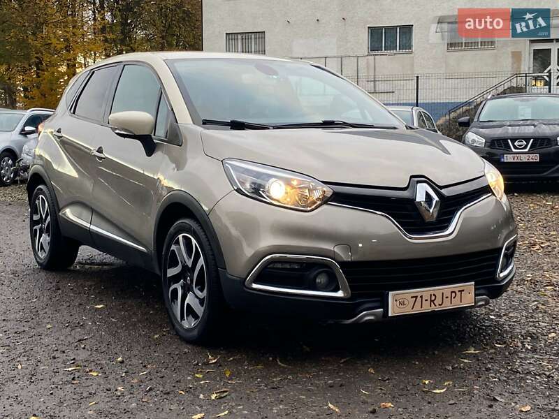 Внедорожник / Кроссовер Renault Captur 2014 в Ивано-Франковске
