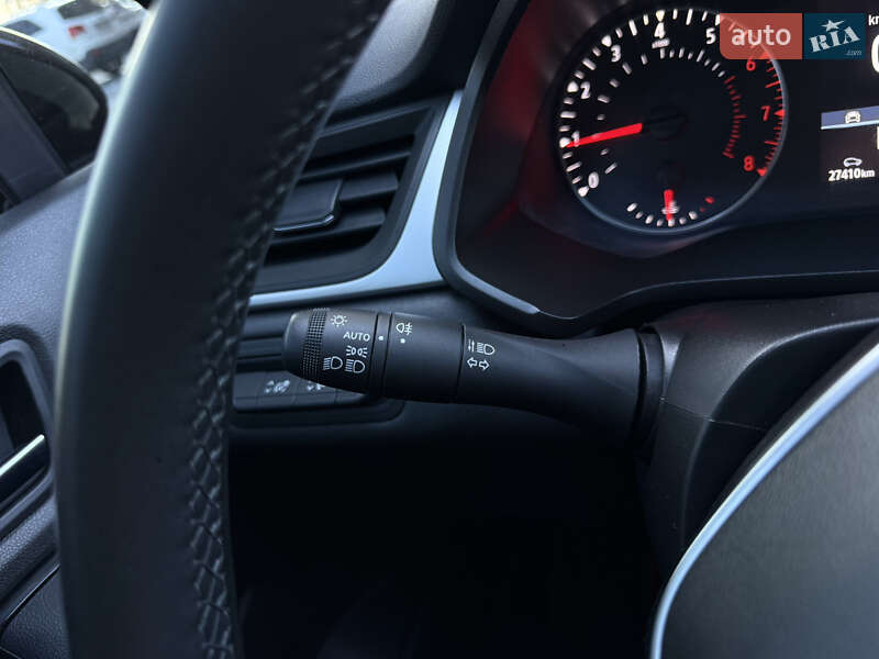 Позашляховик / Кросовер Renault Captur 2021 в Хмельницькому