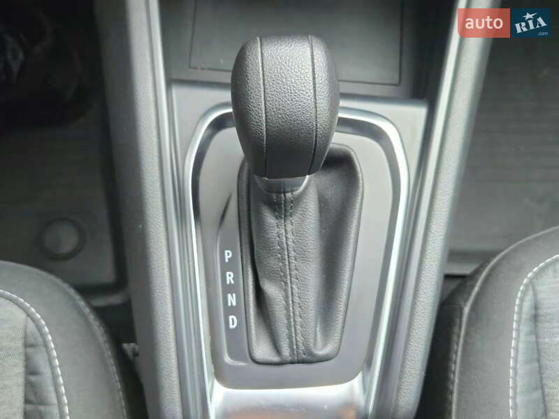 Позашляховик / Кросовер Renault Captur 2021 в Києві