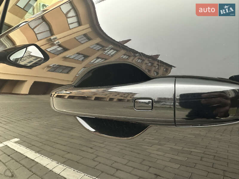 Внедорожник / Кроссовер Renault Captur 2020 в Львове