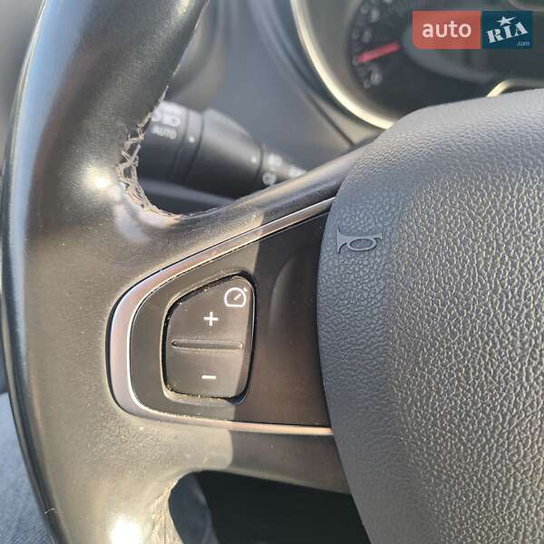 Внедорожник / Кроссовер Renault Captur 2019 в Ровно фото 28 Внедорожник / Кроссовер Renault Captur 2019 в Ровно