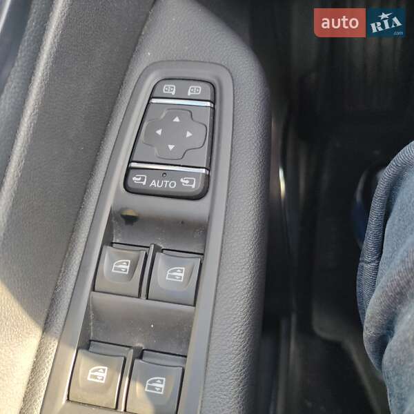 Внедорожник / Кроссовер Renault Captur 2019 в Ровно фото 33 Внедорожник / Кроссовер Renault Captur 2019 в Ровно