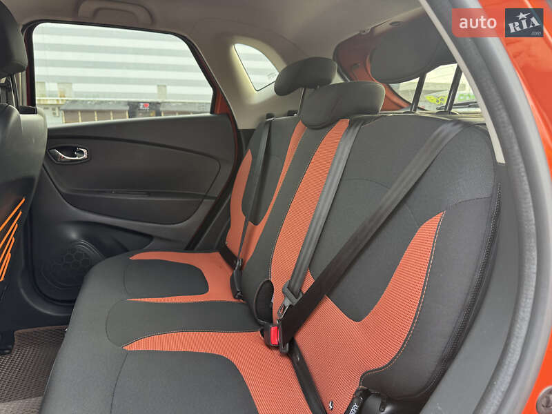 Позашляховик / Кросовер Renault Captur 2014 в Житомирі фото 42 Позашляховик / Кросовер Renault Captur 2014 в Житомирі