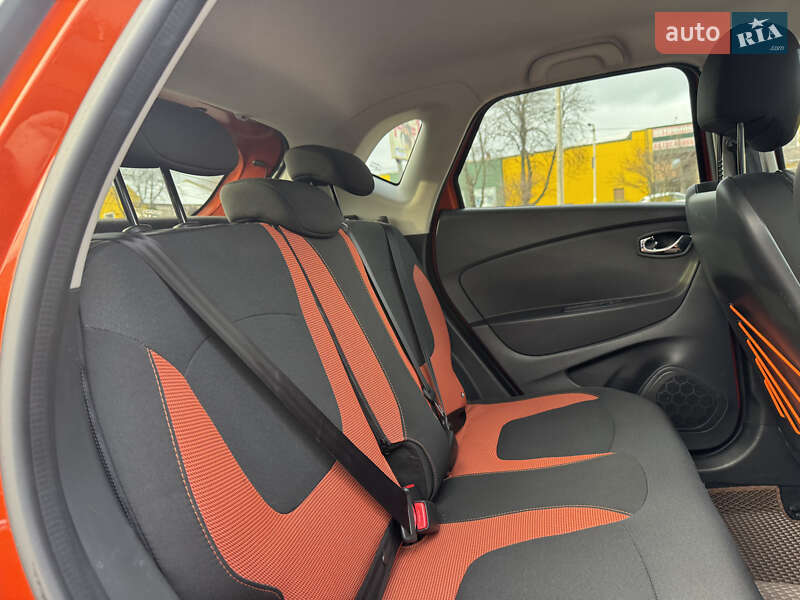 Позашляховик / Кросовер Renault Captur 2014 в Житомирі фото 52 Позашляховик / Кросовер Renault Captur 2014 в Житомирі