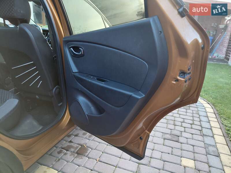 Позашляховик / Кросовер Renault Captur 2019 в Івано-Франківську фото 31 Позашляховик / Кросовер Renault Captur 2019 в Івано-Франківську