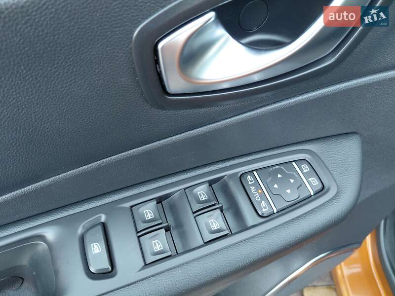 Позашляховик / Кросовер Renault Captur 2019 в Івано-Франківську фото 58 Позашляховик / Кросовер Renault Captur 2019 в Івано-Франківську