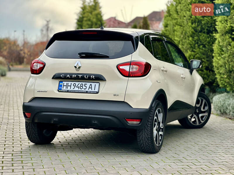 Позашляховик / Кросовер Renault Captur 2016 в Одесі фото 3 Позашляховик / Кросовер Renault Captur 2016 в Одесі