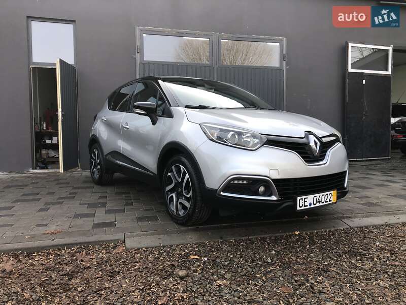 Позашляховик / Кросовер Renault Captur 2016 в Івано-Франківську