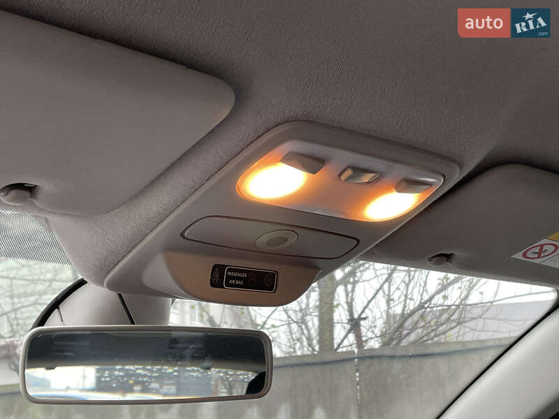 Позашляховик / Кросовер Renault Captur 2014 в Києві