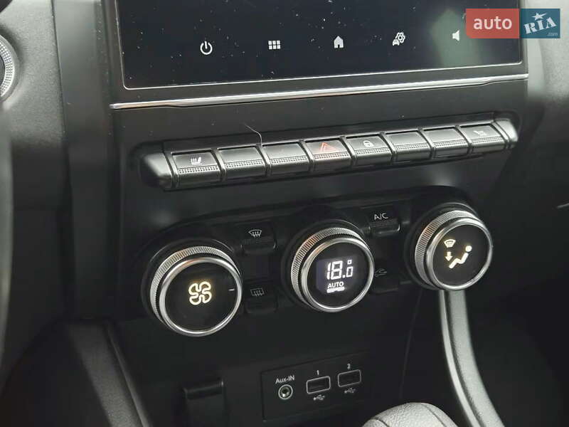 Внедорожник / Кроссовер Renault Captur 2021 в Киеве