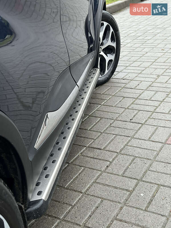 Внедорожник / Кроссовер Renault Captur 2019 в Тернополе