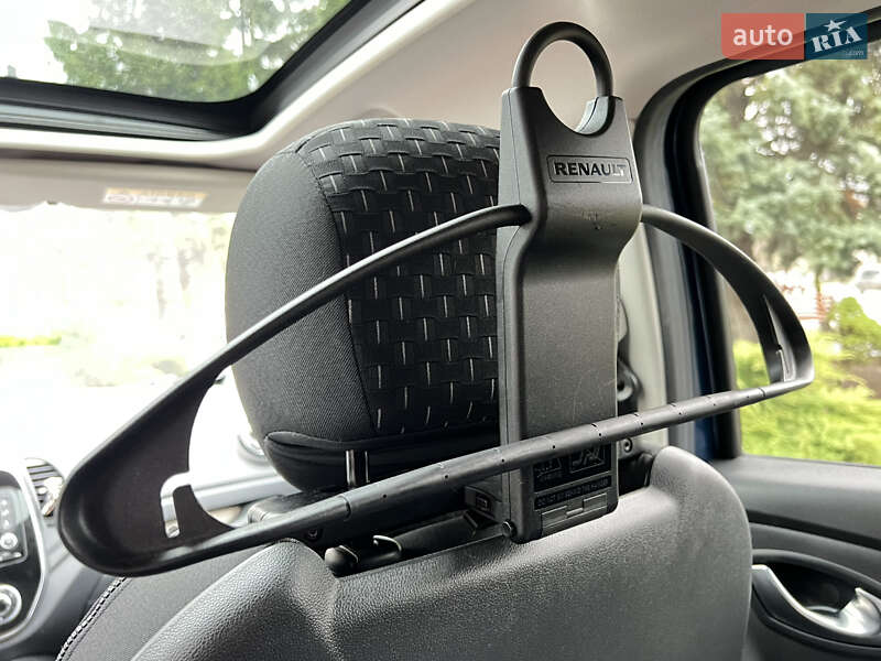 Внедорожник / Кроссовер Renault Captur 2019 в Тернополе