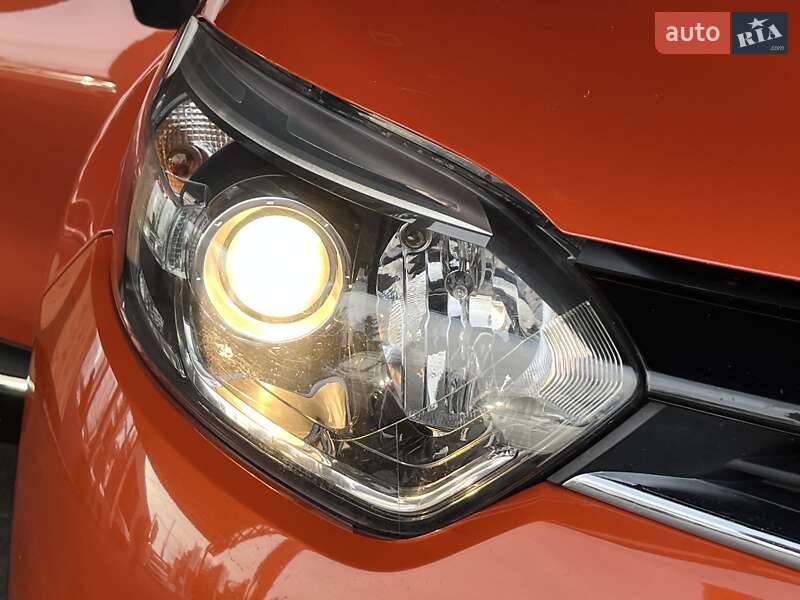 Позашляховик / Кросовер Renault Captur 2014 в Вінниці