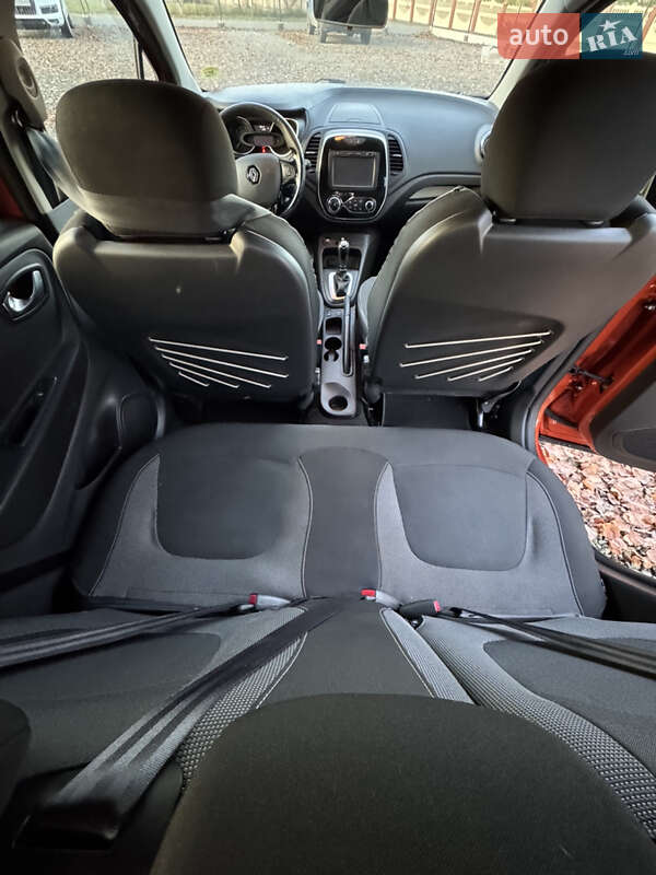 Позашляховик / Кросовер Renault Captur 2015 в Самборі