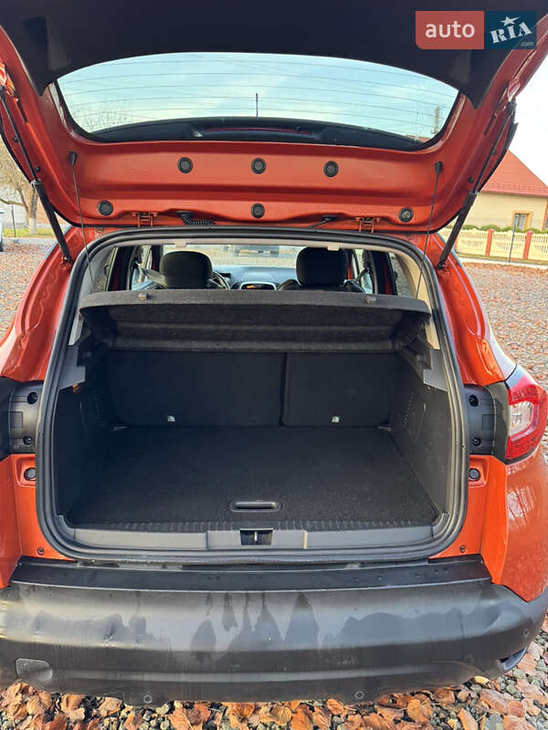 Позашляховик / Кросовер Renault Captur 2015 в Самборі