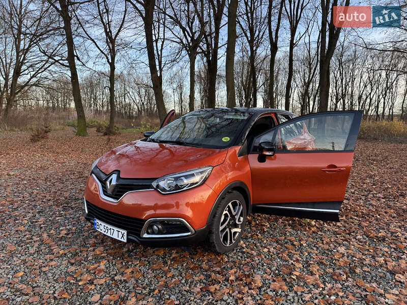 Позашляховик / Кросовер Renault Captur 2015 в Самборі