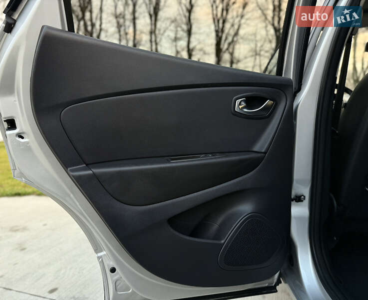 Внедорожник / Кроссовер Renault Captur 2019 в Луцке фото 47 Внедорожник / Кроссовер Renault Captur 2019 в Луцке