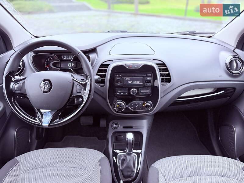 Позашляховик / Кросовер Renault Captur 2016 в Києві