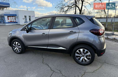 Внедорожник / Кроссовер Renault Captur 2020 в Днепре