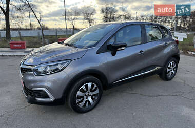 Внедорожник / Кроссовер Renault Captur 2020 в Днепре