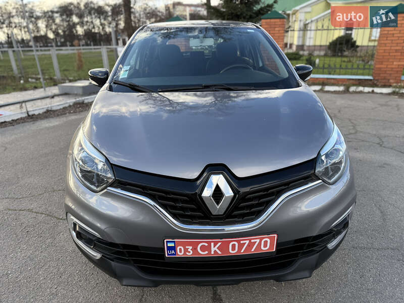 Внедорожник / Кроссовер Renault Captur 2020 в Днепре