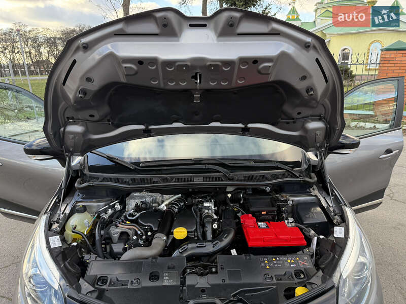 Внедорожник / Кроссовер Renault Captur 2020 в Днепре