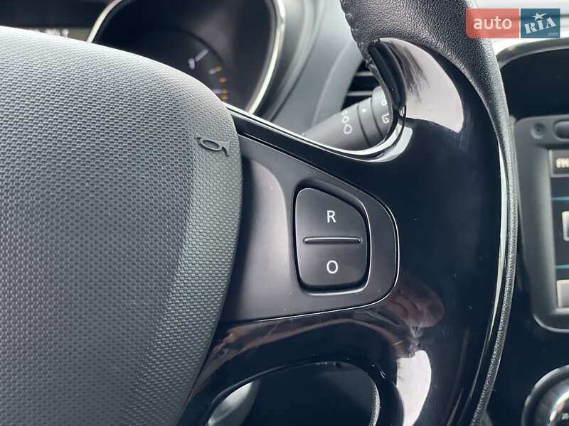 Позашляховик / Кросовер Renault Captur 2013 в Бердичеві фото 49 Позашляховик / Кросовер Renault Captur 2013 в Бердичеві