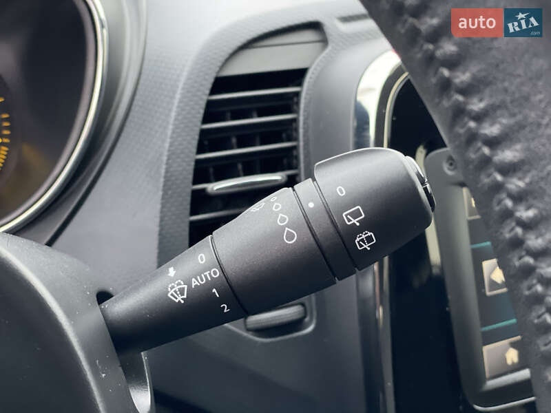 Позашляховик / Кросовер Renault Captur 2013 в Бердичеві фото 52 Позашляховик / Кросовер Renault Captur 2013 в Бердичеві