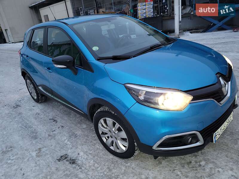 Позашляховик / Кросовер Renault Captur 2017 в Львові