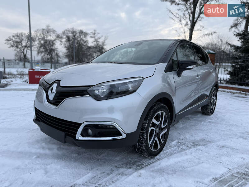 Внедорожник / Кроссовер Renault Captur 2016 в Днепре