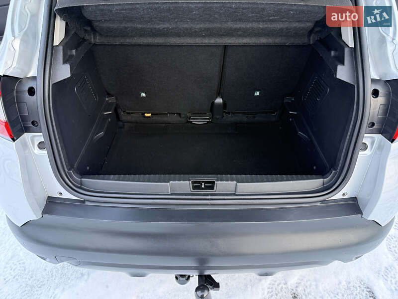 Внедорожник / Кроссовер Renault Captur 2016 в Днепре