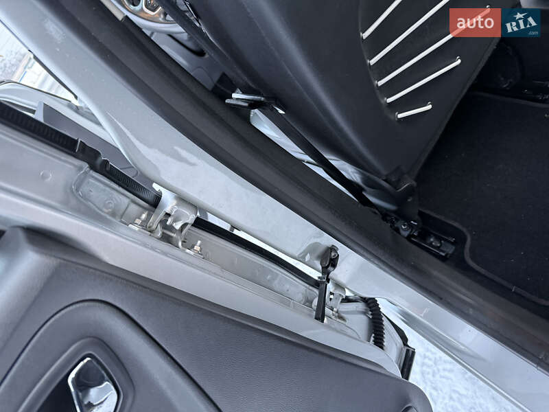 Внедорожник / Кроссовер Renault Captur 2016 в Днепре