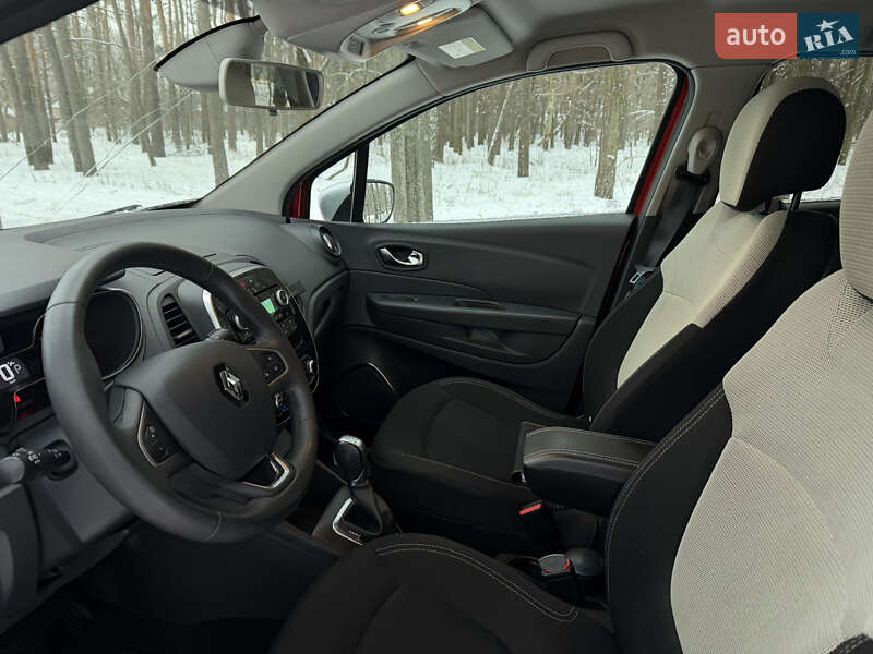 Внедорожник / Кроссовер Renault Captur 2017 в Чернигове