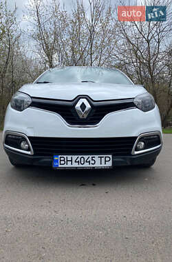 Внедорожник / Кроссовер Renault Captur 2015 в Великодолинском фото 4 Внедорожник / Кроссовер Renault Captur 2015 в Великодолинском