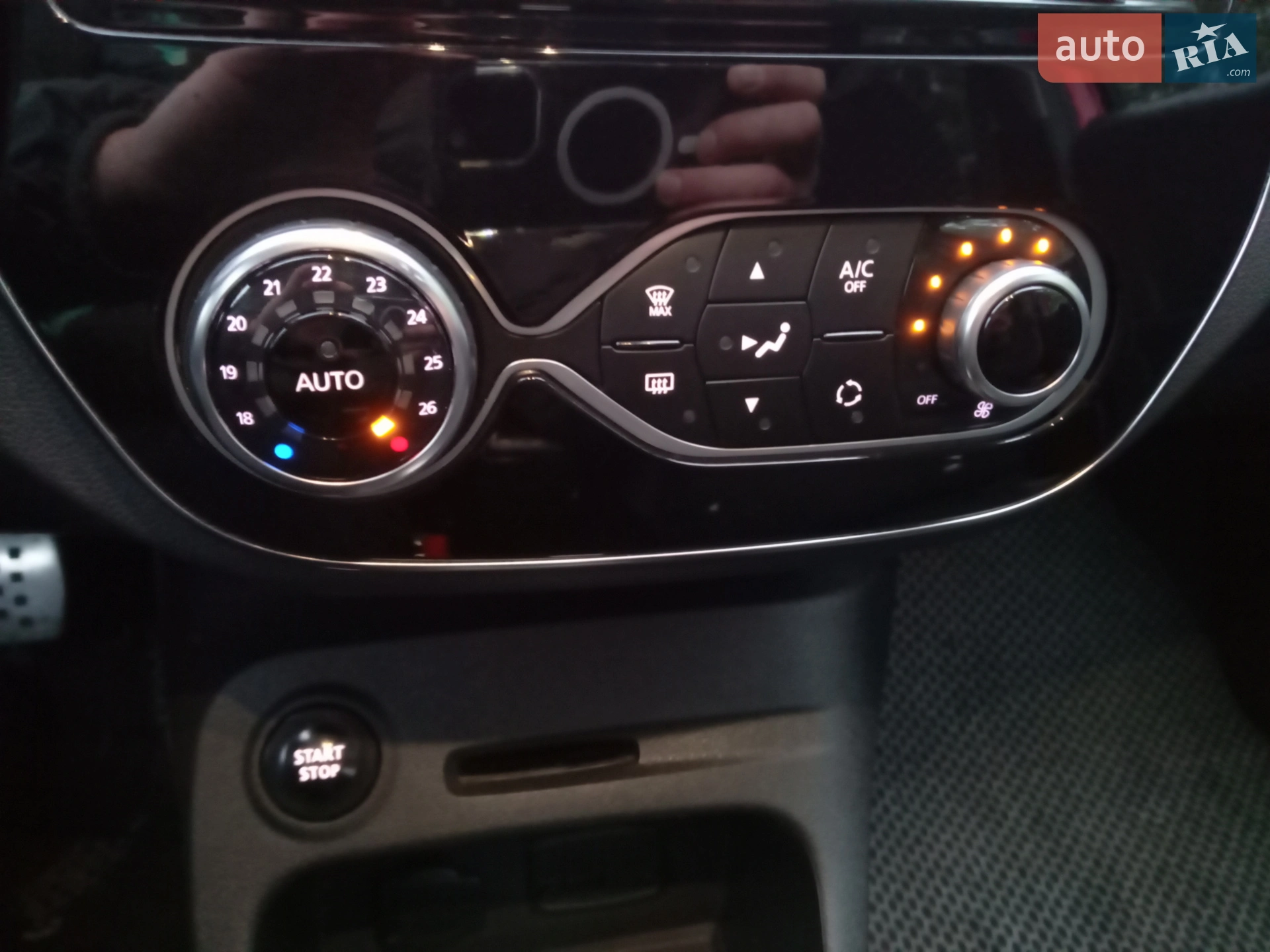 2017 Renault Captur - мініатюра 17