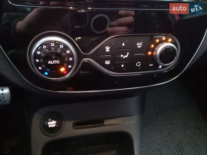 Внедорожник / Кроссовер Renault Captur 2017 в Мостиске фото 17 Внедорожник / Кроссовер Renault Captur 2017 в Мостиске