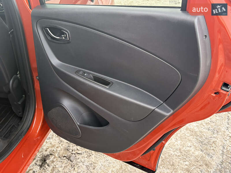 Внедорожник / Кроссовер Renault Captur 2016 в Днепре