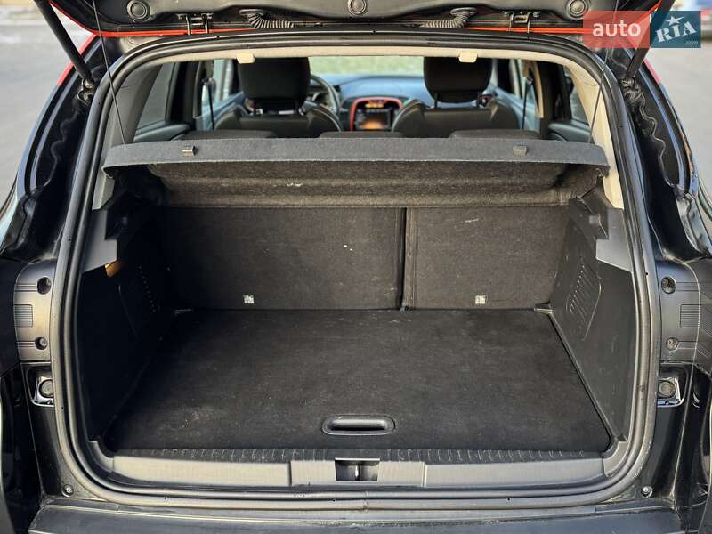 Позашляховик / Кросовер Renault Captur 2013 в Дніпрі