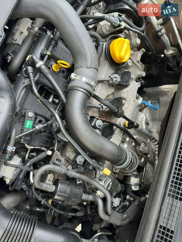 Позашляховик / Кросовер Renault Captur 2016 в Львові