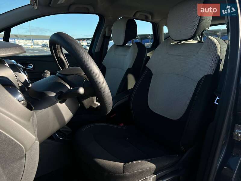 Позашляховик / Кросовер Renault Captur 2019 в Одесі фото 12 Позашляховик / Кросовер Renault Captur 2019 в Одесі