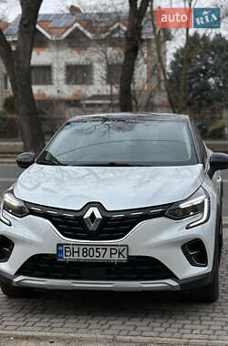 Внедорожник / Кроссовер Renault Captur 2021 в Одессе