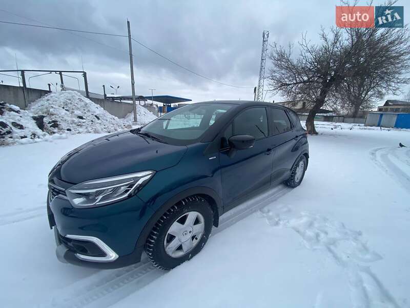 Позашляховик / Кросовер Renault Captur 2019 в Кременчуці фото 4 Позашляховик / Кросовер Renault Captur 2019 в Кременчуці