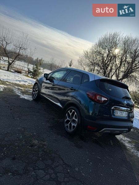 Позашляховик / Кросовер Renault Captur 2018 в Хмельницькому