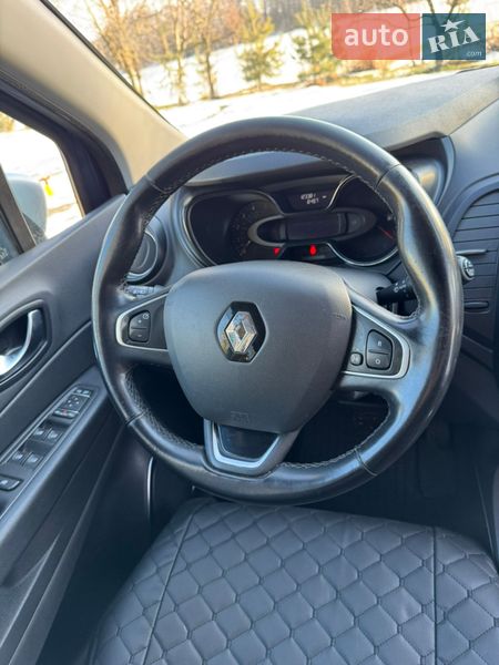 Позашляховик / Кросовер Renault Captur 2018 в Хмельницькому
