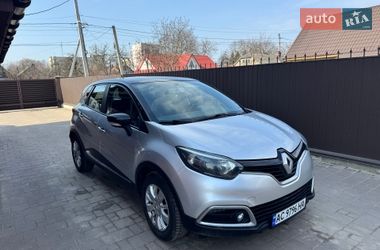 Позашляховик / Кросовер Renault Captur 2014 в Нововолинську