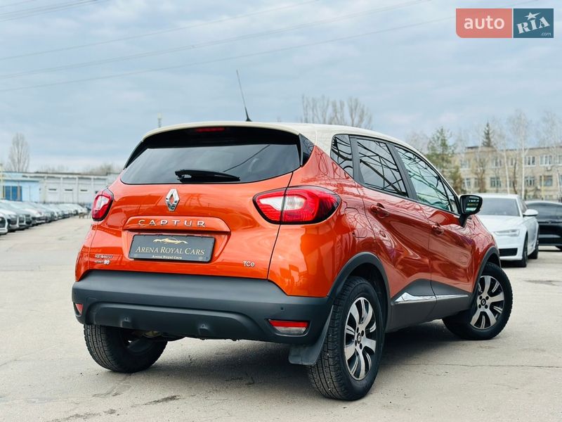 Внедорожник / Кроссовер Renault Captur 2015 в Харькове