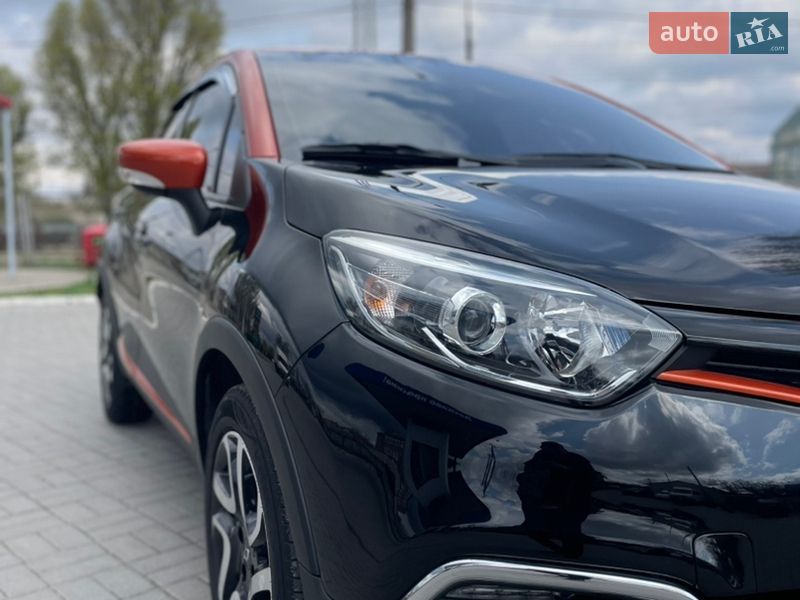 Позашляховик / Кросовер Renault Captur 2015 в Запоріжжі