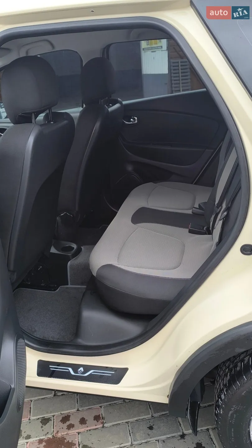 2014 Renault Captur - мініатюра 25
